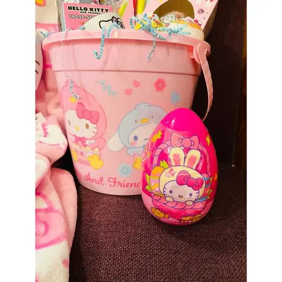 Hello Kitty and Friends Easter large bundle 60 x 70 super soft pink throw